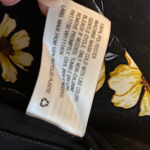 Xhilaration Black Daisy Print 90's Plazzo Pant NWT - Picture 6 of 6